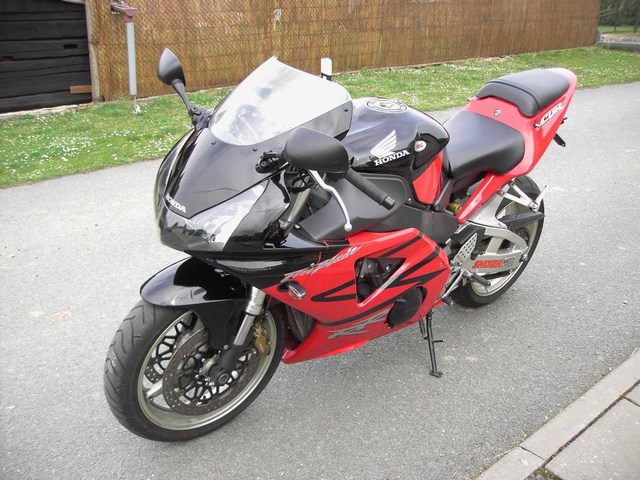 Pyriho cbr 954